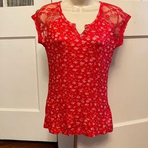 Venus Small Red with White Pattern & Lace Sleeve Detail Short Sleeve Shirt